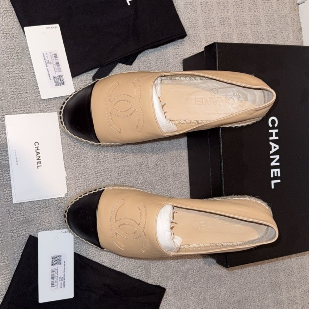 Chanel Beige and Black Women's Espadrilles